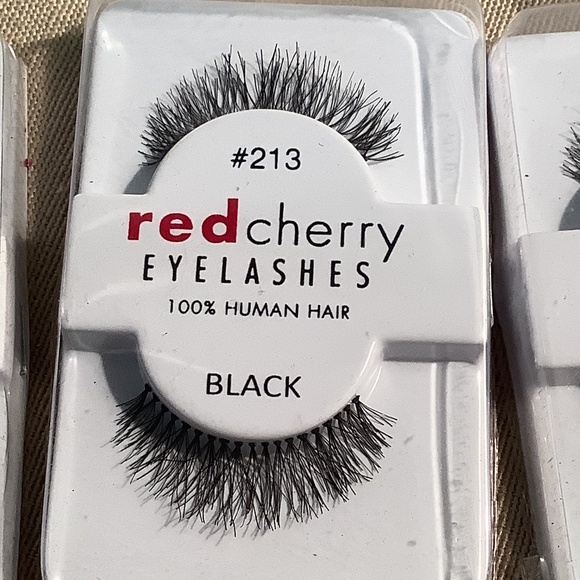 Red Cherry Eyelashes 213/218 - Picture 2 of 2